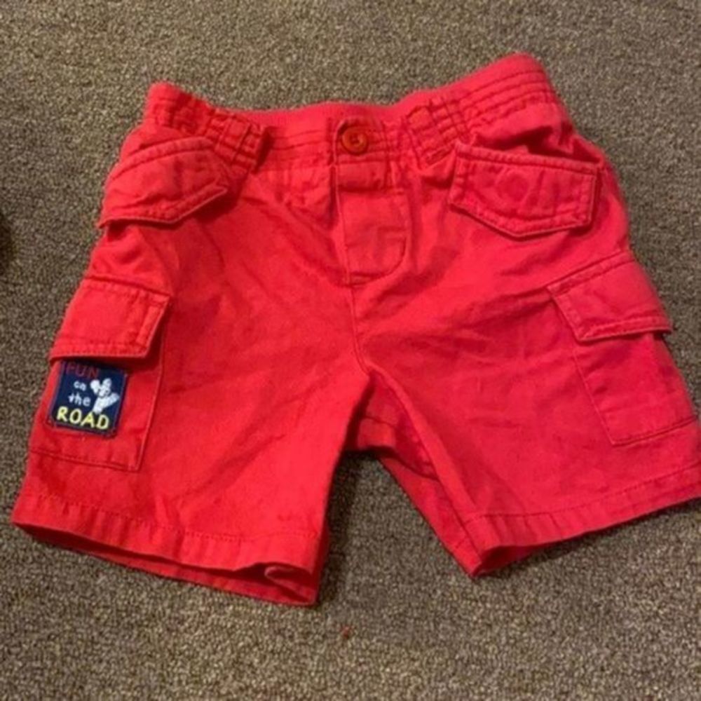 Disney shorts size 18-24 months​​